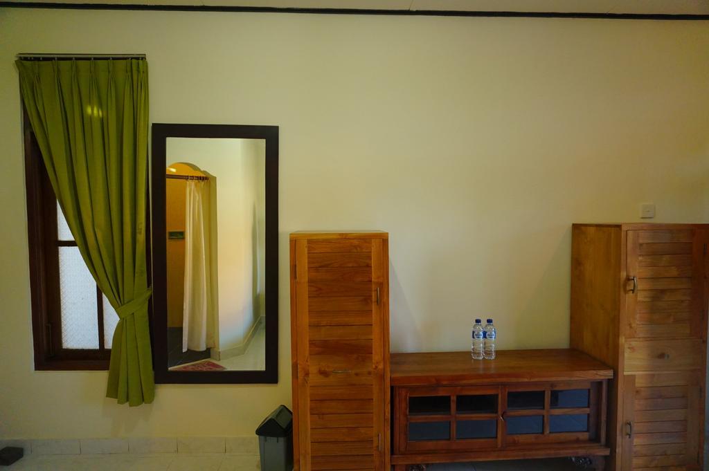 Yulia 2 Homestay Sanur Kültér fotó